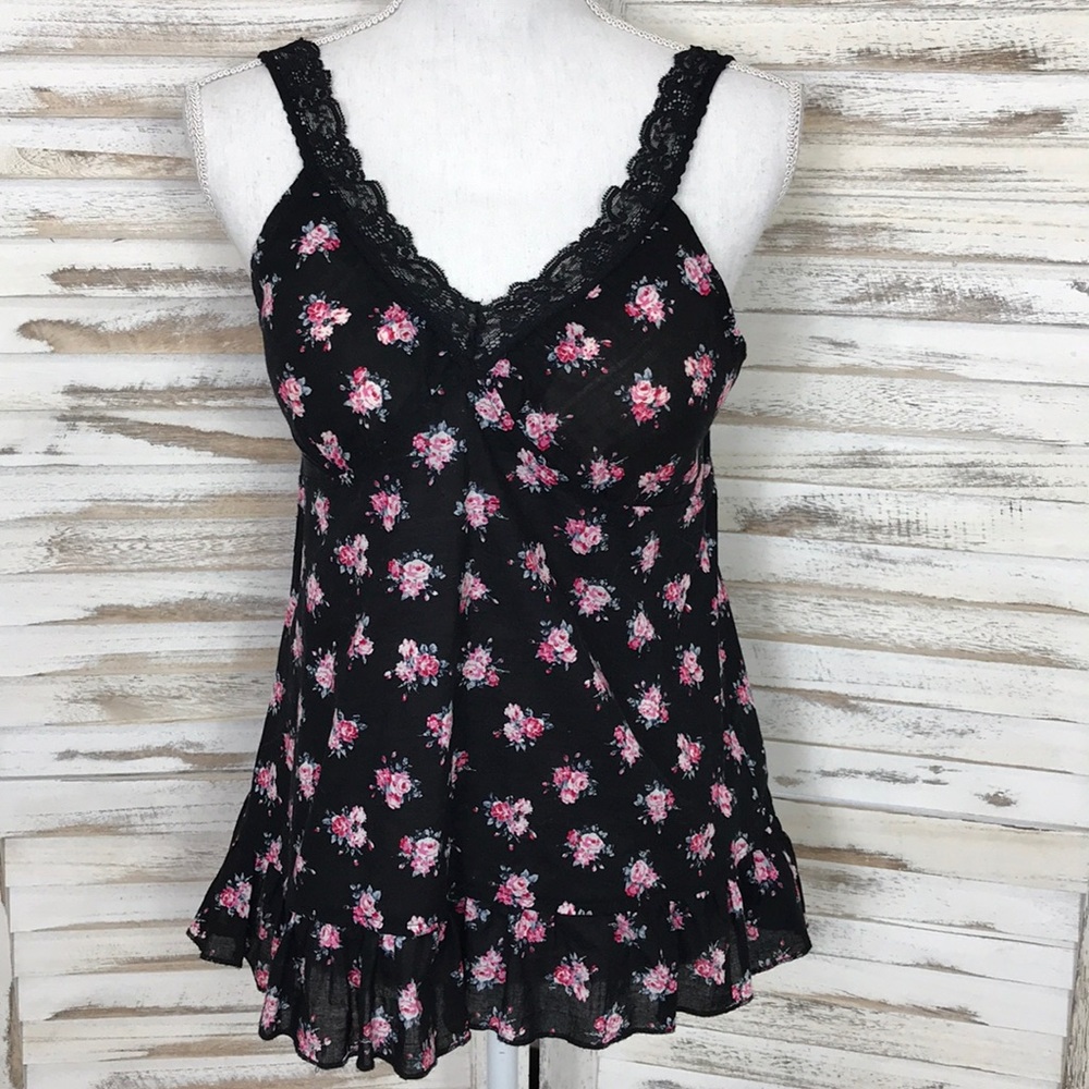 ⭐️3/$15⭐️ L.E.I. Cute Camisole Top! LG!